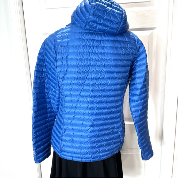 L.L.BEAN jacket women’s ultralight 850 DOWN HOODED SWEATER JACKET BLUE zip M - Picture 14 of 15